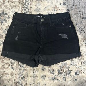 Old navy boyfriend short size 6